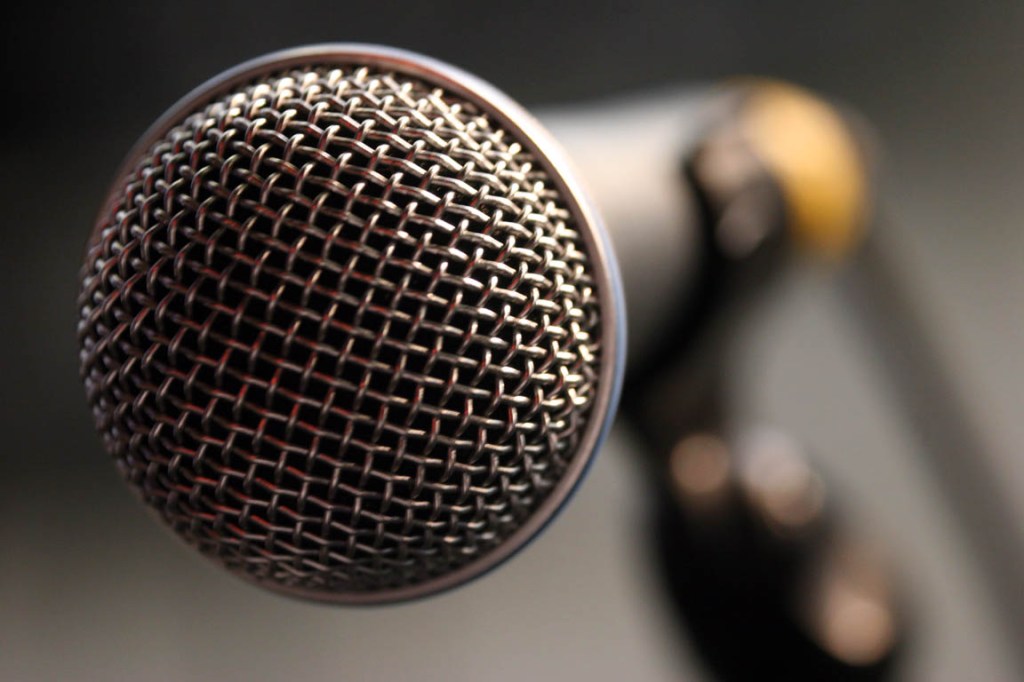 More International Stand-Up Comedians You Need To Listen to or See&nbsp;Live