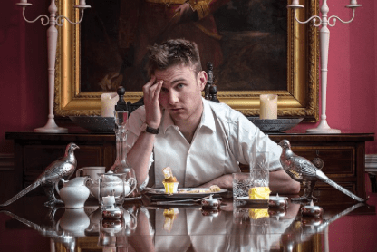 Funny at the Fringe – Tom Houghton, Glass Half&nbsp;Empty