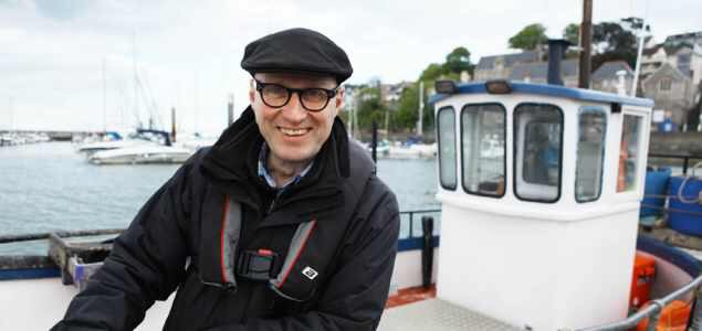 Travel vs the Comedian – Ade at&nbsp;Sea