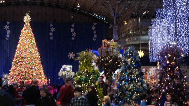 24 Days of Christmas – Christmas&nbsp;Decorations