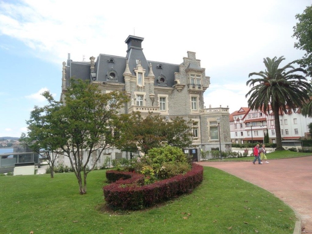 The Travel Book – The Hotel URH Palacio de Oriol, Bilbao, Spain 
