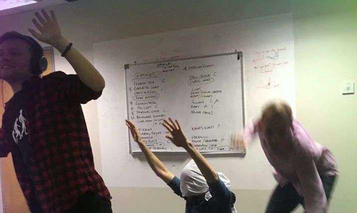 Improv Corner – Make A&nbsp;Mess!