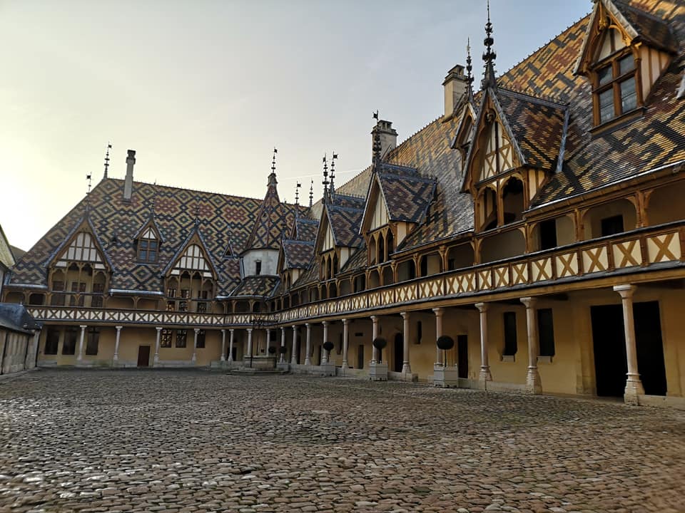 HOTEL DIEU 2