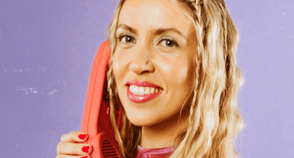 Funny At The Fringe – INTERVIEW – Lou Taylor: Jeans and a nice&nbsp;top.