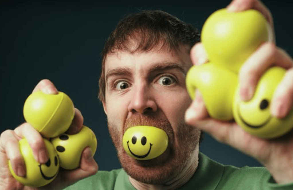 Funny At The Fringe – INTERVIEW – Ian Smith: Foot Spa Half&nbsp;Empty