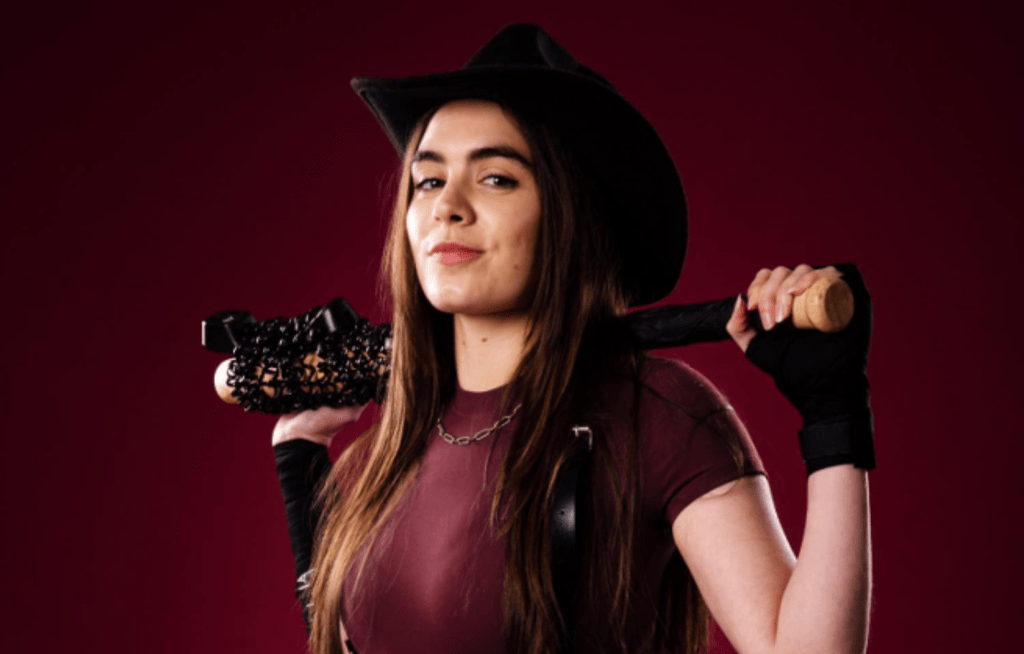 Funny At The Fringe – INTERVIEW – Amelia Hamilton: Moral Support